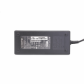 Punjac za laptop Toshiba 15V 8A (6.3*3.0) ugao 90