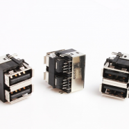 Konektor za laptop USB-014